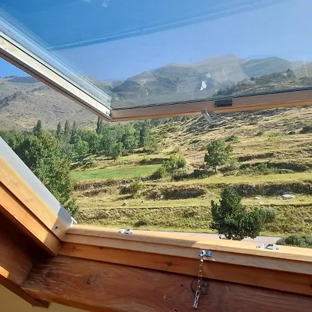 Lloguer Llarg Termini Triplex Comode - Vall De Boi Apartment *