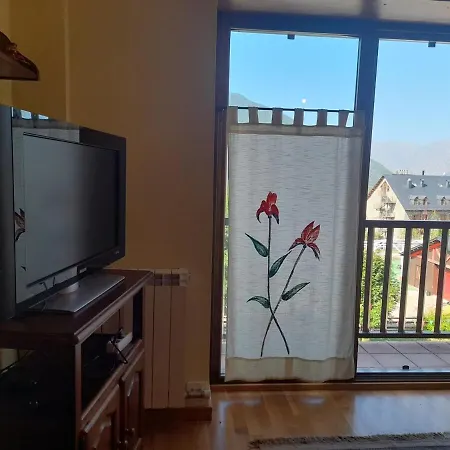 Apartment Lloguer Llarg Termini Triplex Comode - Vall De Boi *