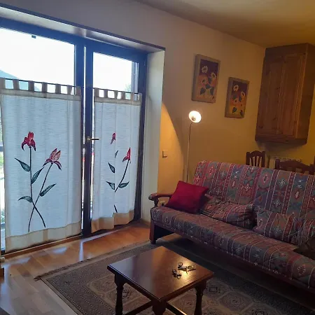 Lloguer Llarg Termini Triplex Comode - Vall De Boi Apartment Pla de l'Ermita